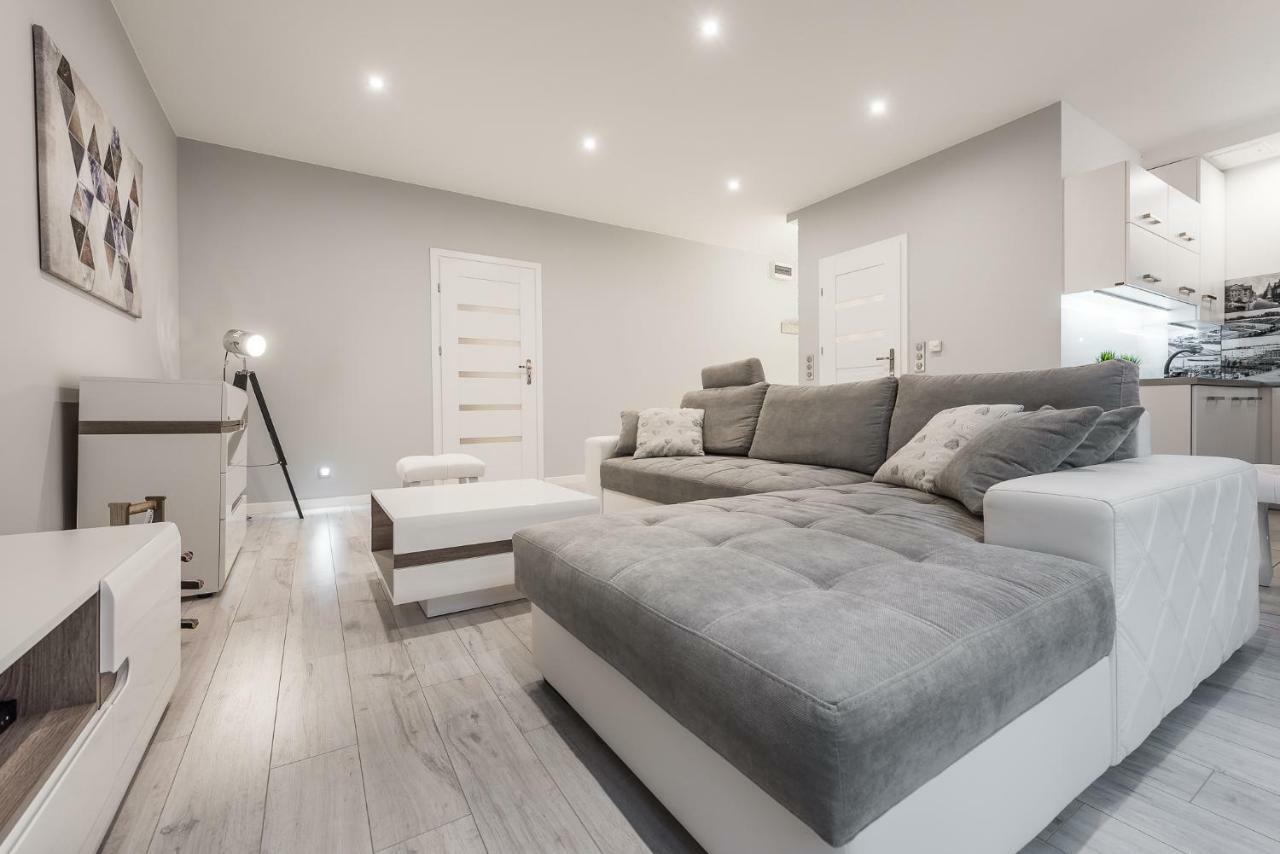Apartament Silesian Vip Zabrze Exterior foto